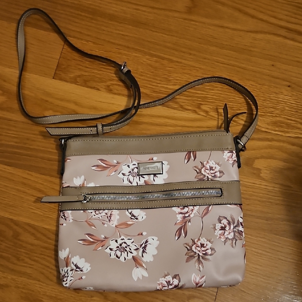 Nine West Floral Crossbody Bag - Cream and Brown